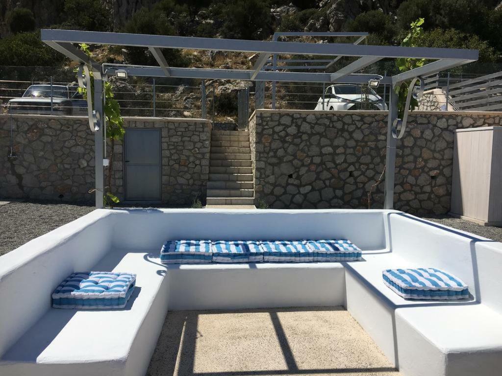 Luxury Villa Hera With Private Pool Afantou Exteriör bild